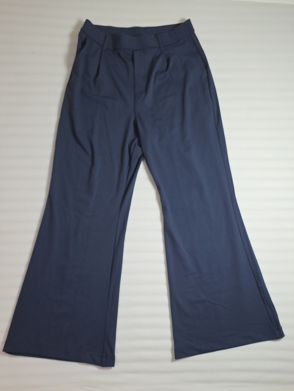 Halara DayStretch‎ High Waisted Pocket Straight Leg Work Pant; M/P